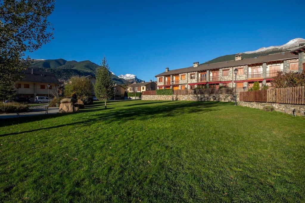 Apartmán Casa Nieves Villanúa Exteriér fotografie