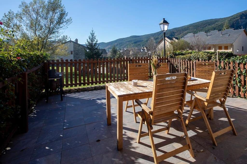 Apartmán Casa Nieves Villanúa Exteriér fotografie